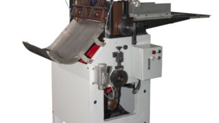 HX420 Macchina di taglio a tavola centrale