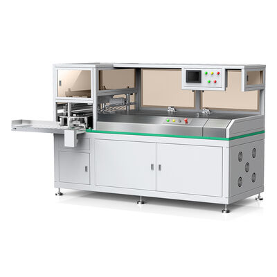 La perforatrice semi automatica elabora 30.000 carte all'ora con una precisione di ± 0,1 mm