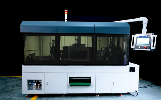 Trimmer digitale a tre coltelli con impostazione completamente automatica, allineamento preciso e azionamento idraulico per la rilegatura a breve termine